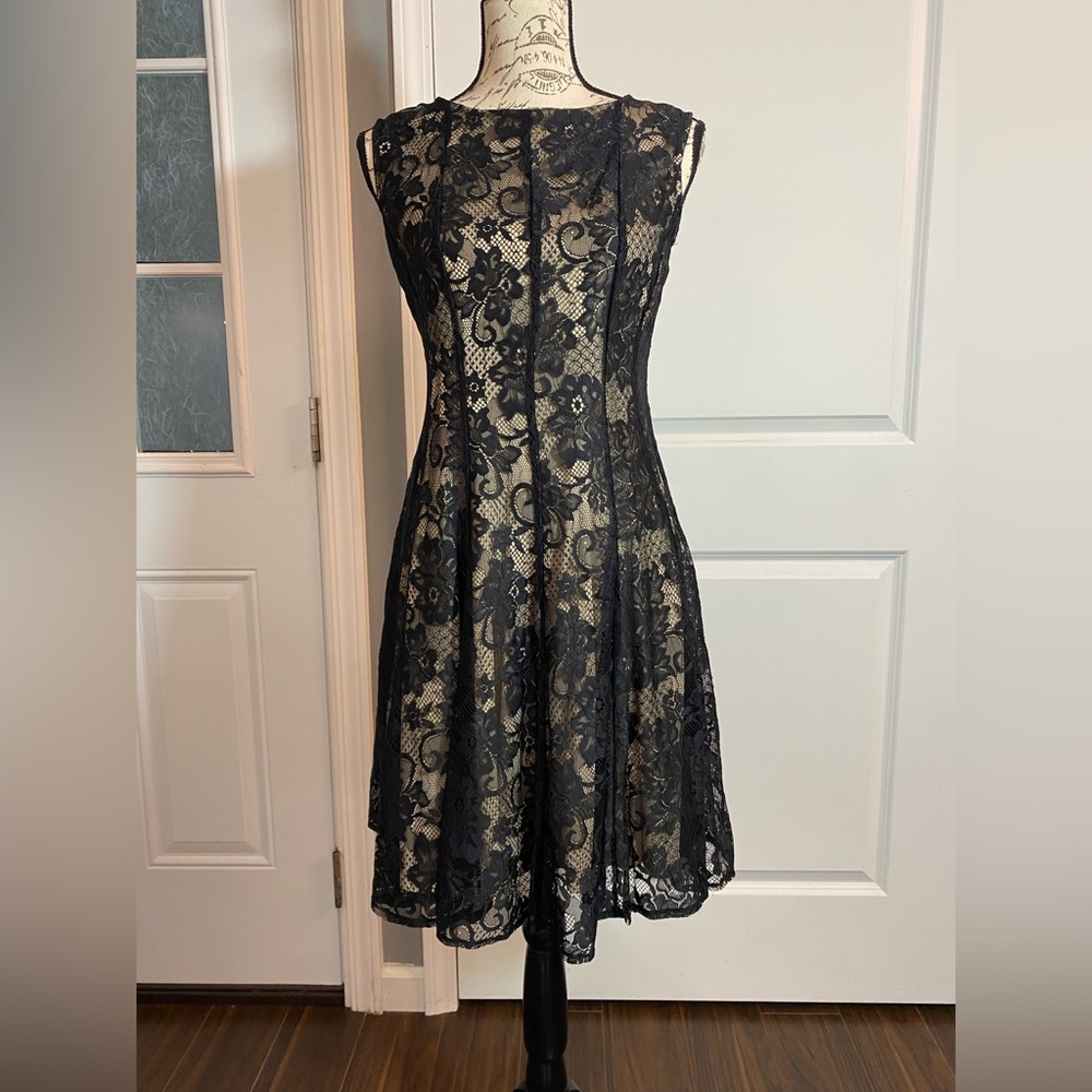 Dress Barn Black and Nude‎ Fit and Flare Sleeveless Lace Dress Size 6 F